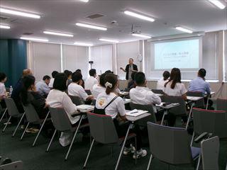 100_0111_R.JPG