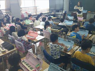 DSCF0903_R.JPG