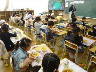 P1000827_R.JPG