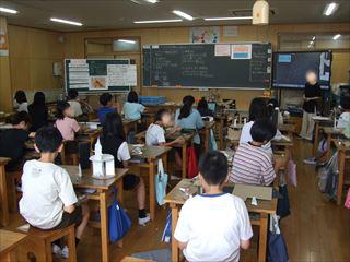 DSCF1874　５年図工_LI_R.jpg