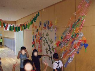 DSCF1626　2年掲示ぶつ_LI_R.jpg