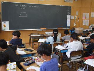 DSCF1597　4年算数_R.JPG