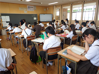 P7188492_R.PNG