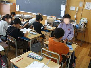 DSCF1599　4年算数_LI_R.jpg