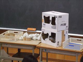 DSCF2138６年ダンボール_R.JPG