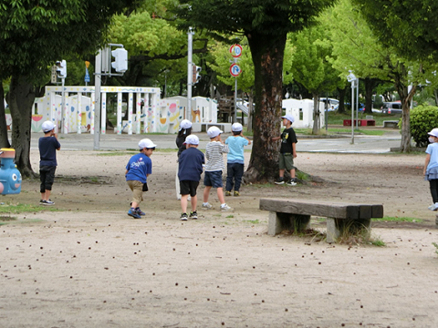 ①公園たんけん５.png