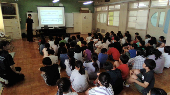 ④情報モラルの出前授業.png